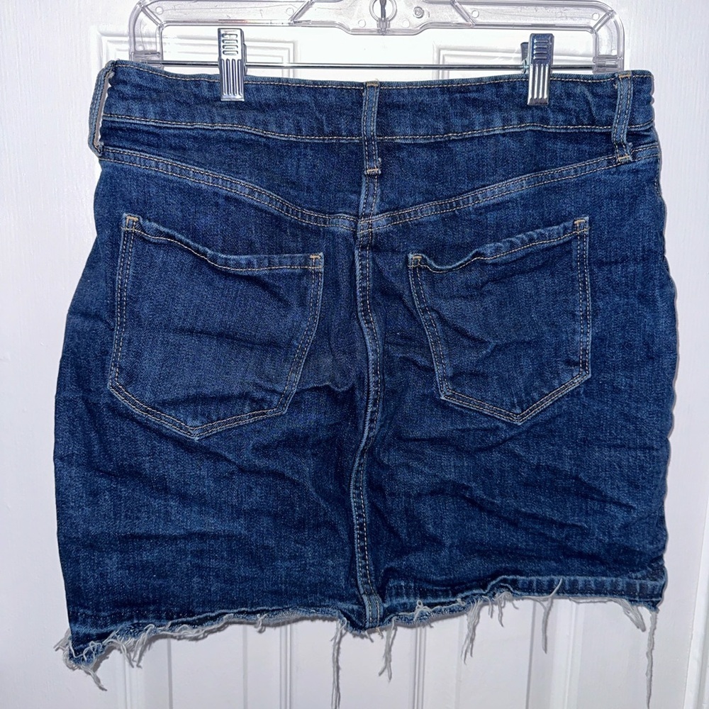 Old Navy Dark Blue Denim Mini Skirt - Picture 6 of 6